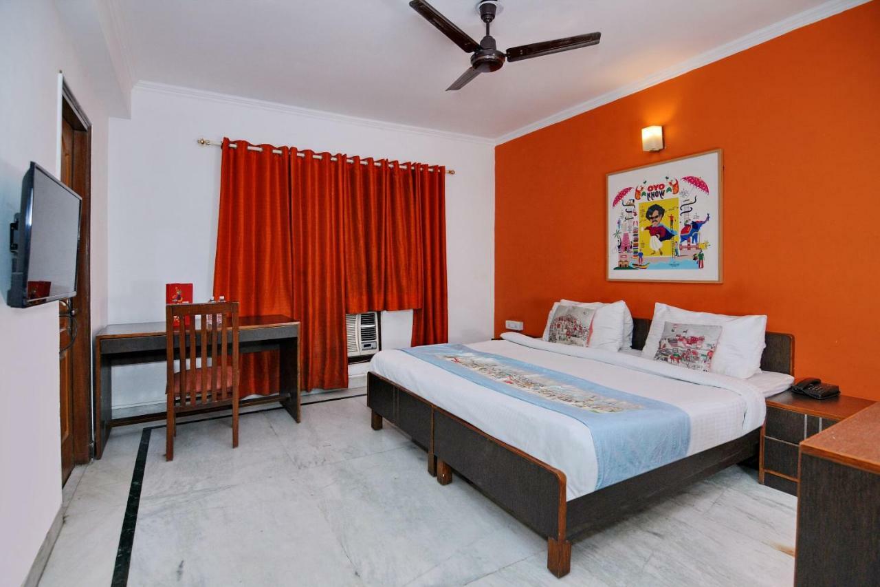 Oyo Flagship 592 Hauz Khas Village Yeni Delhi Dış mekan fotoğraf